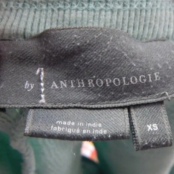 Daily Practice Marka Embroidered Terry Shorts - Picture 4 of 4